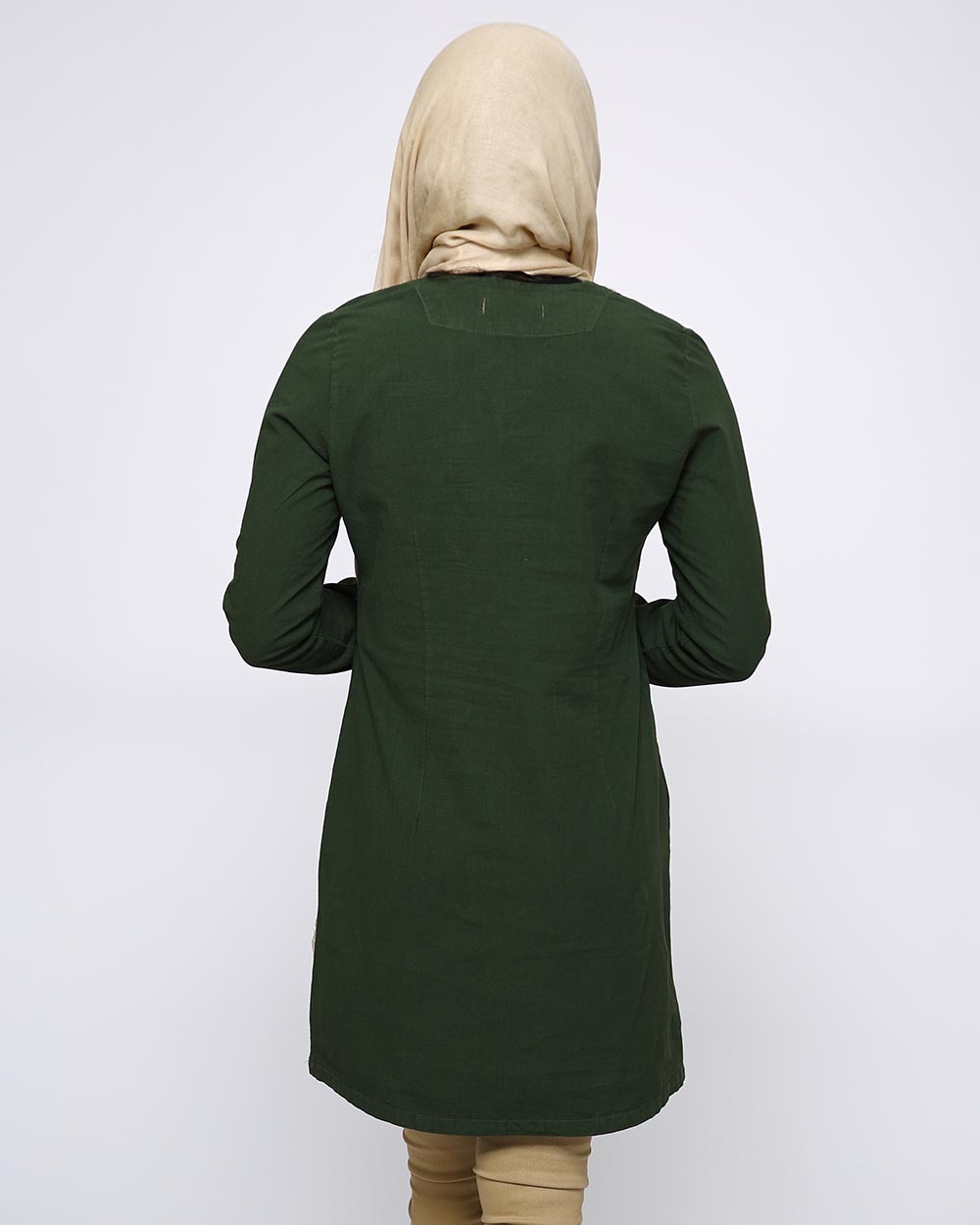 مانتو شیدفر