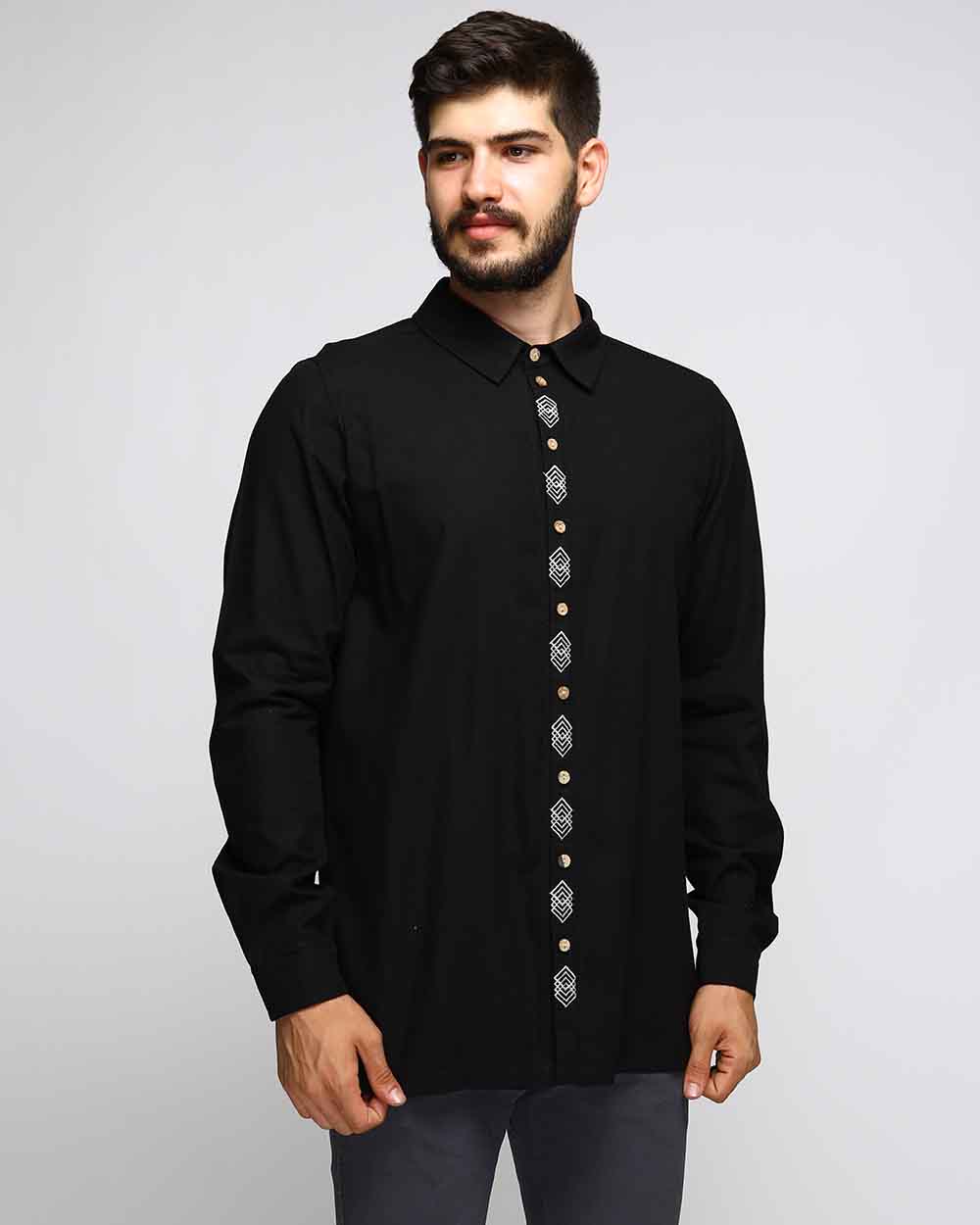 پیراهن مه زاد