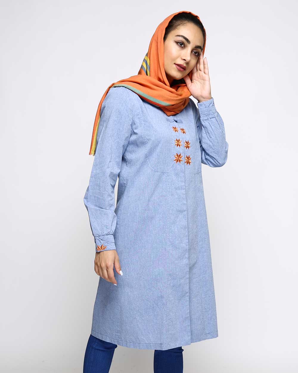 مانتو پرنیا