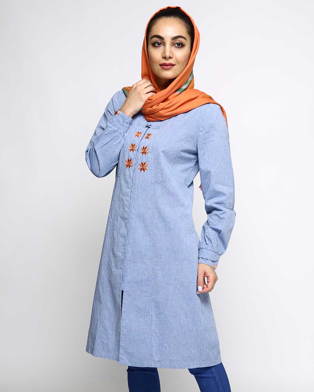 مانتو پرنیا