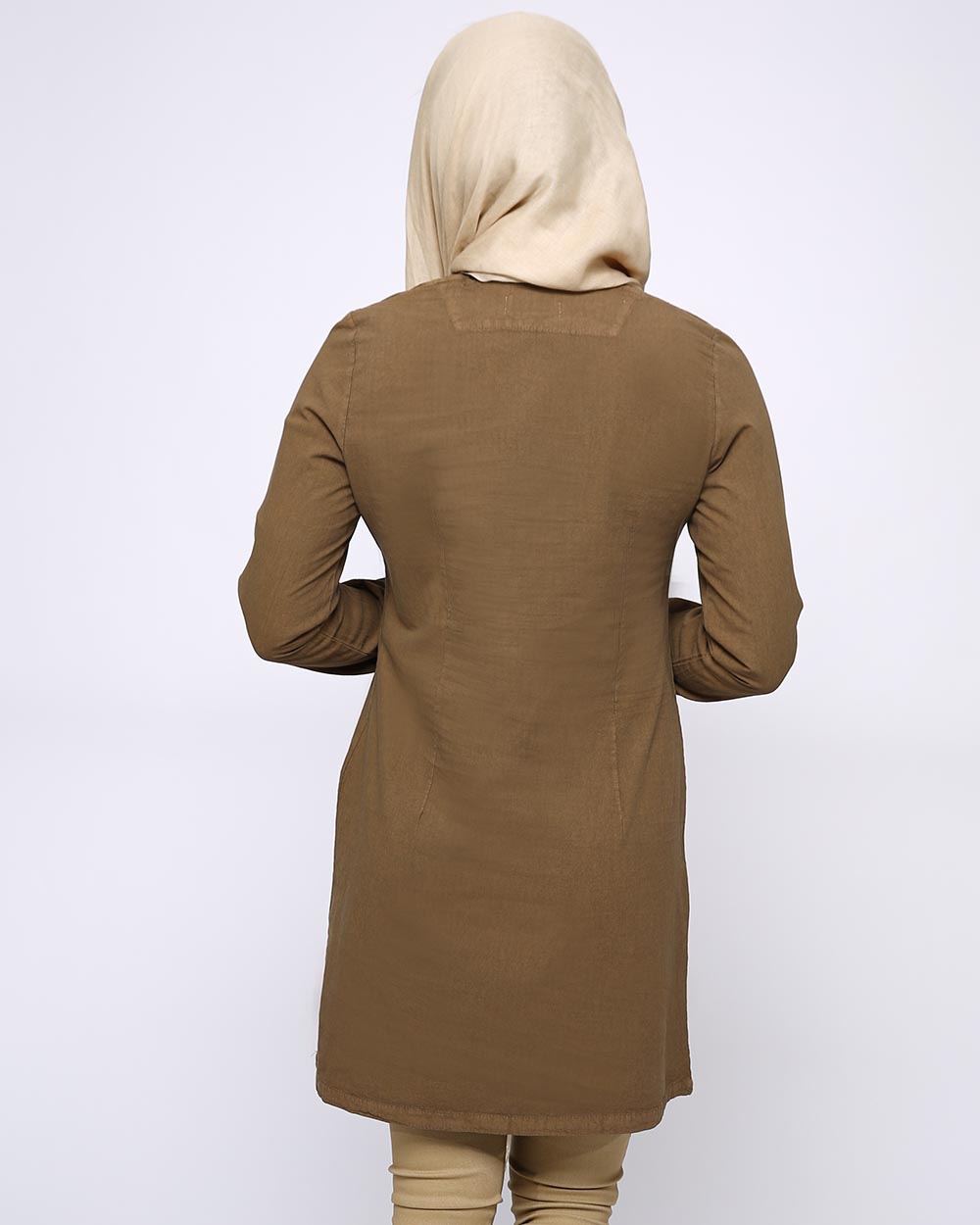 مانتو شیدفر