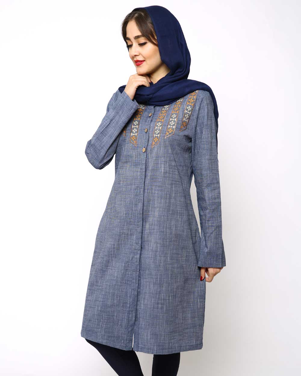 مانتو سراوان