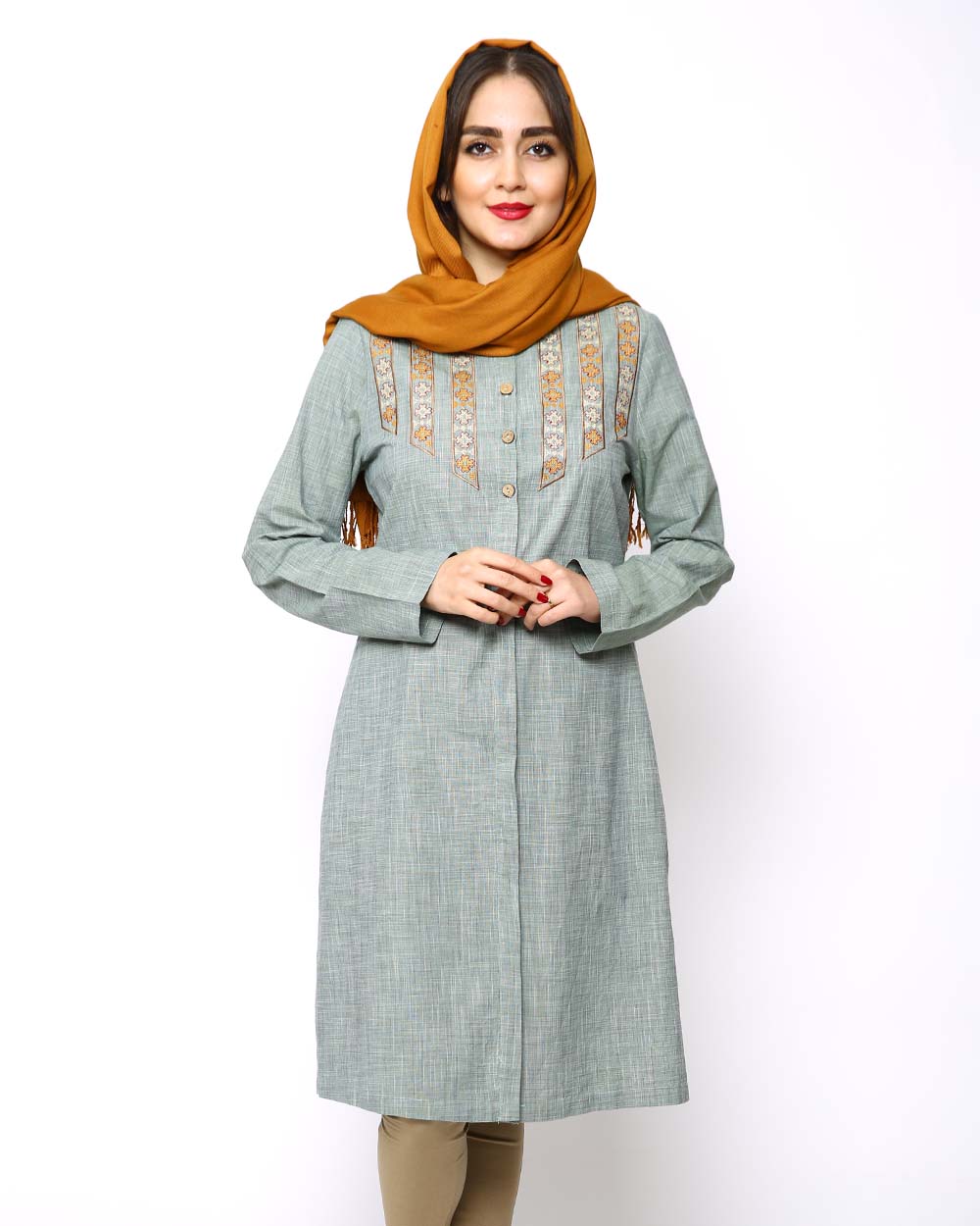 مانتو سراوان