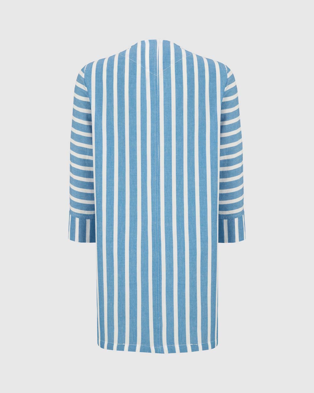 مانتو آیناز