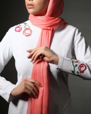 مانتو زیبار