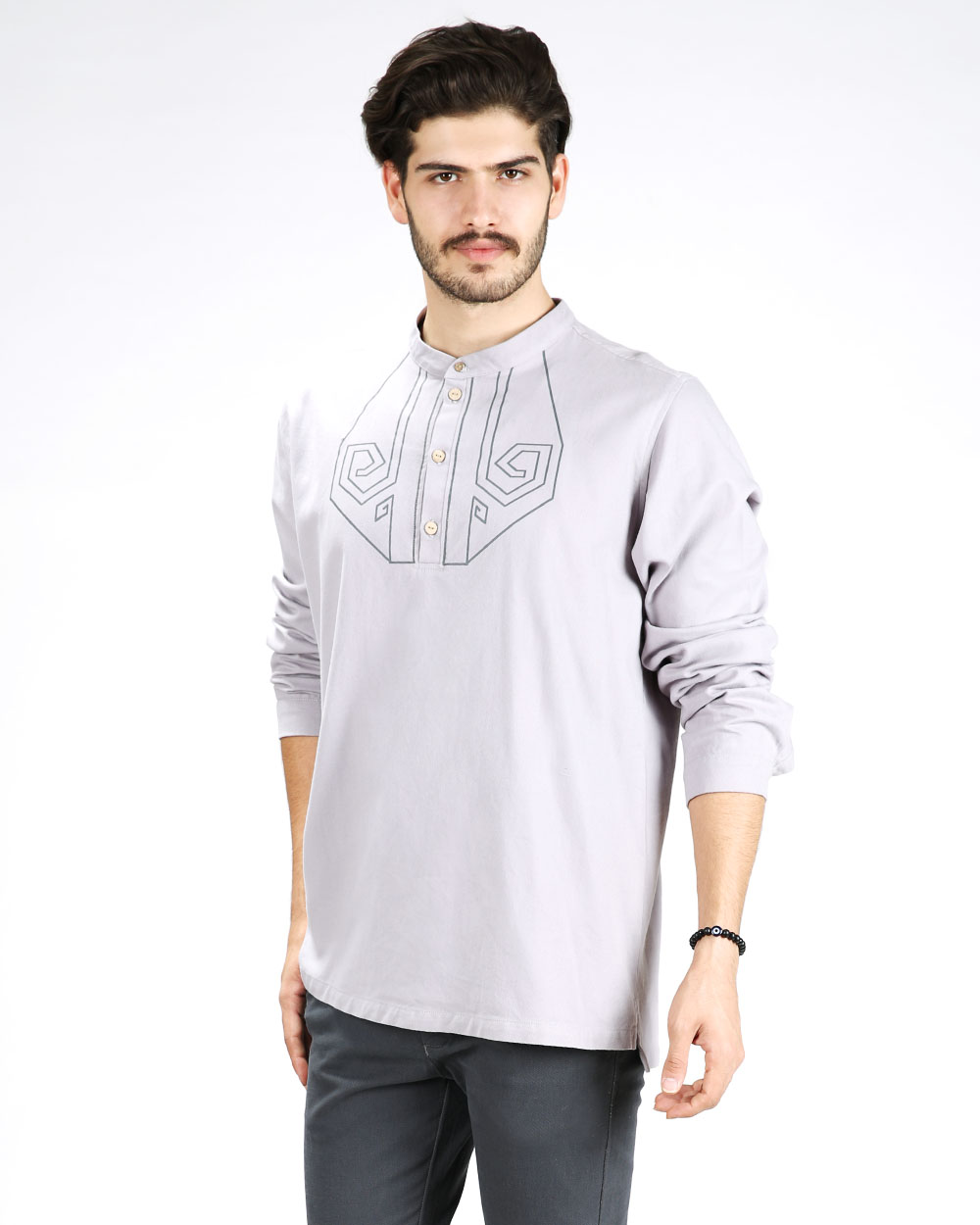 پیراهن آدار