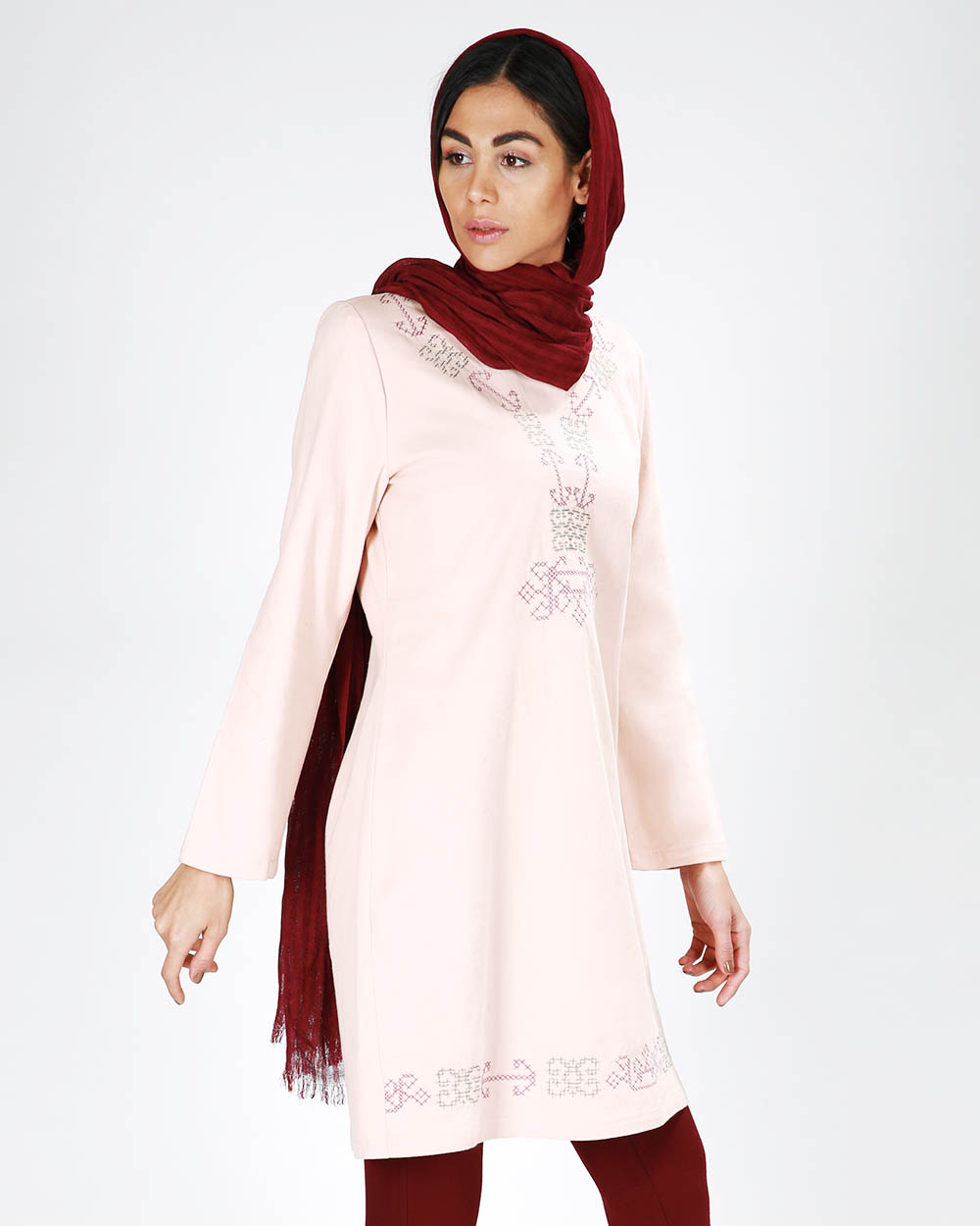 مانتو آدینا