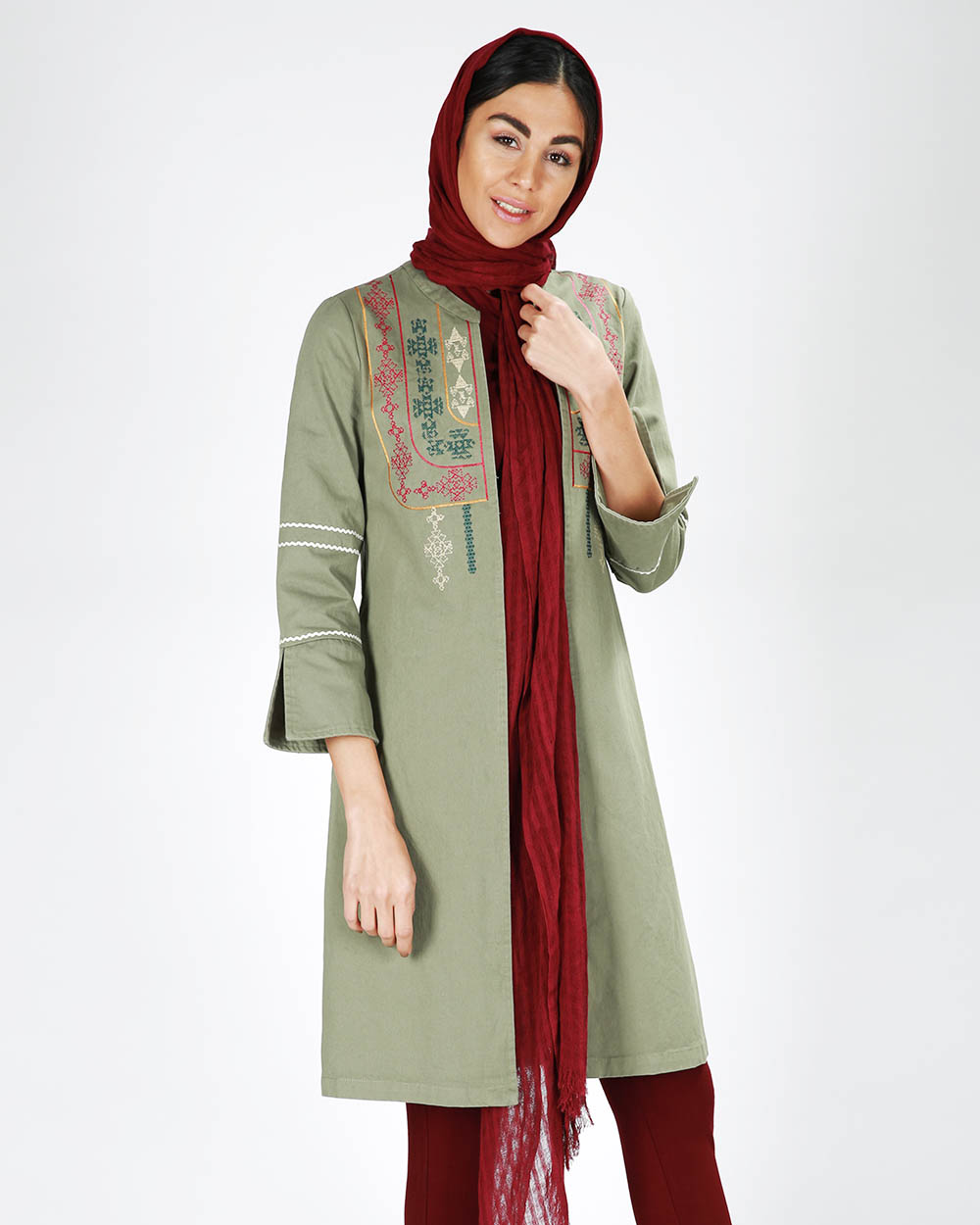 مانتو آریسان