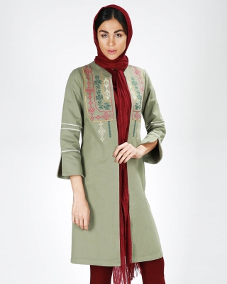 مانتو آریسان