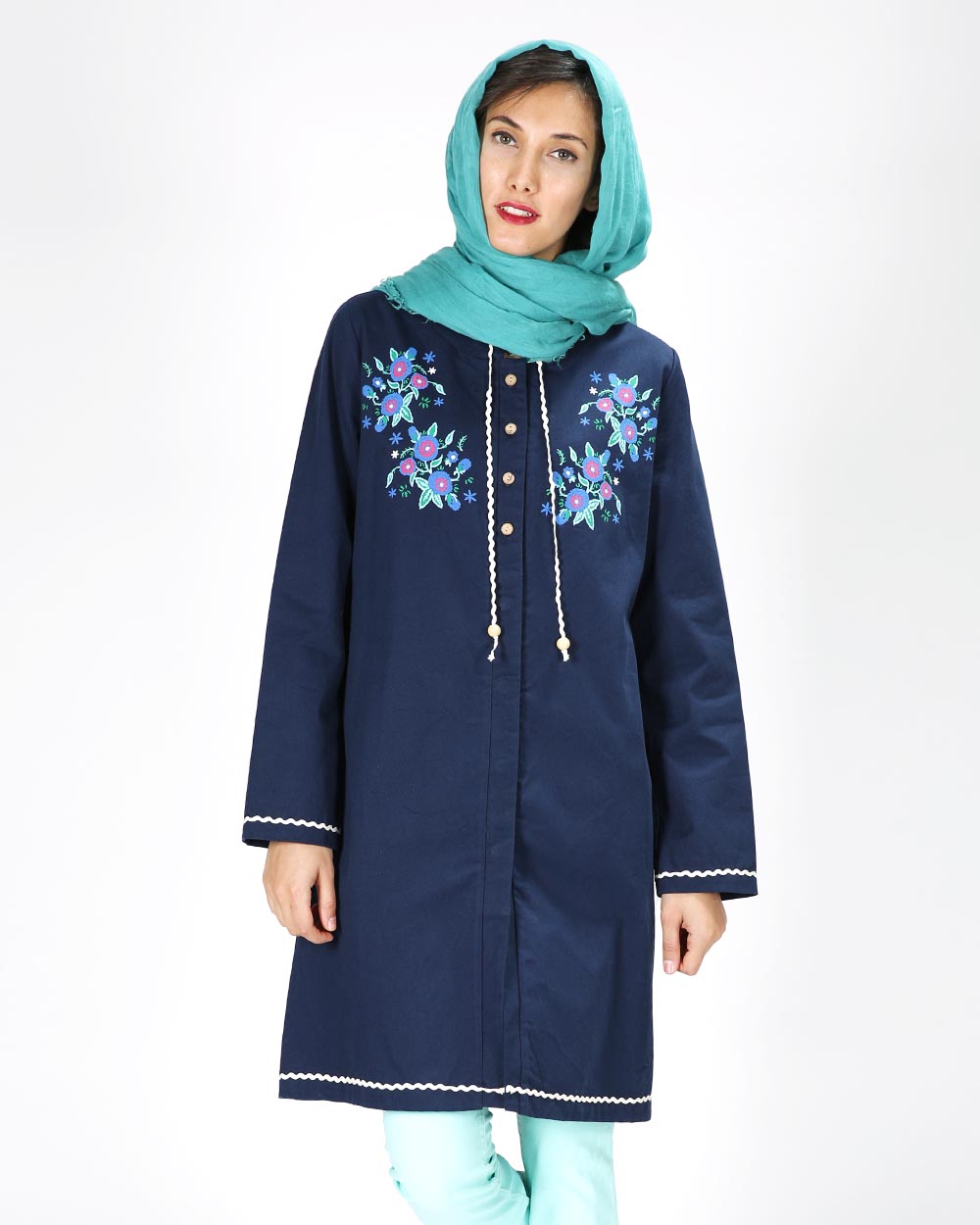 مانتو نشمیل