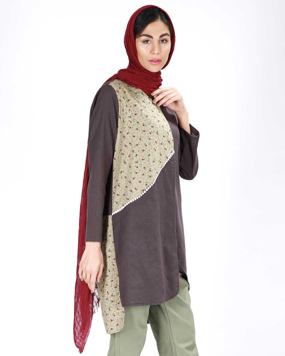 مانتو بینالود