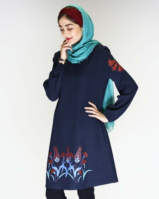 مانتو تاجدار