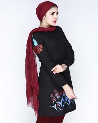 مانتو تاجدار