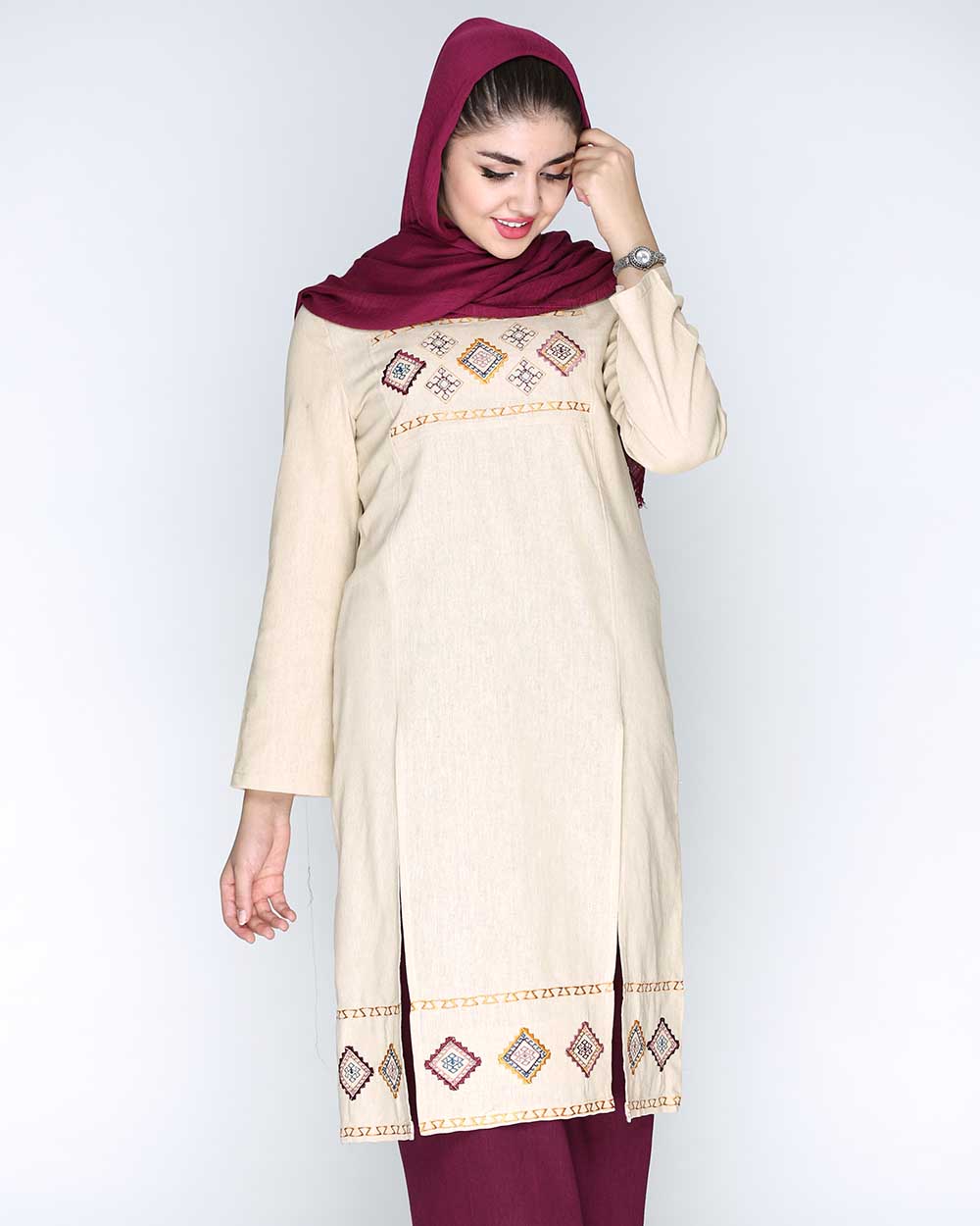 مانتو سزاواران