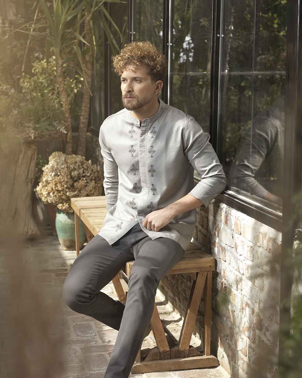 پیراهن پیراسته