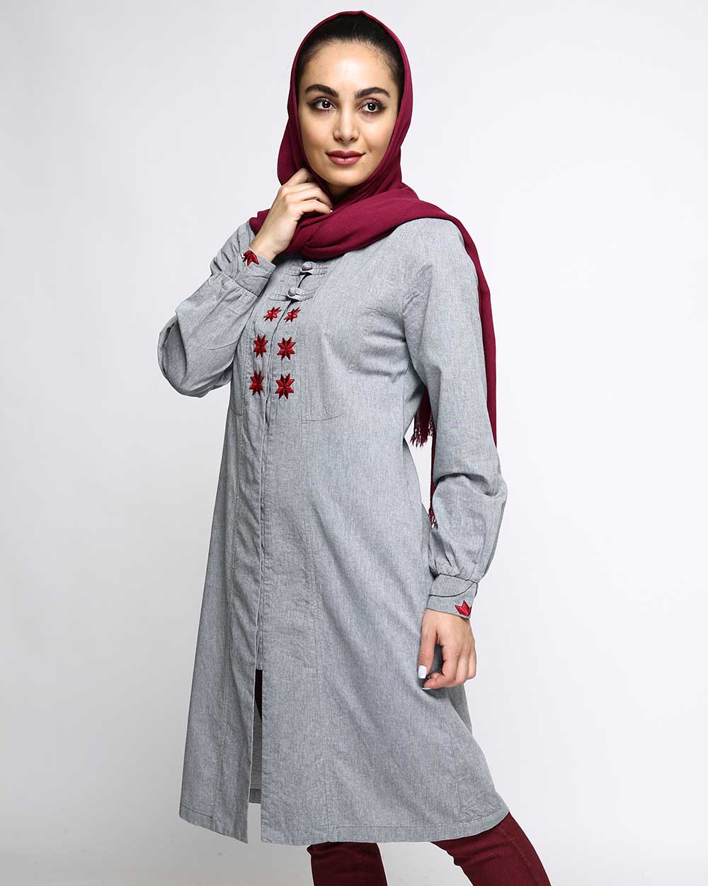 مانتو پرنیا