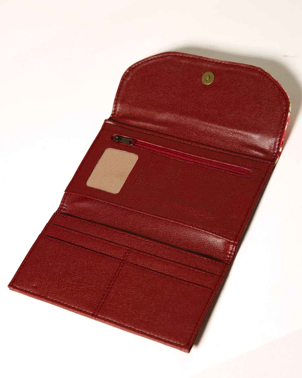 کیف پول نقاب دار