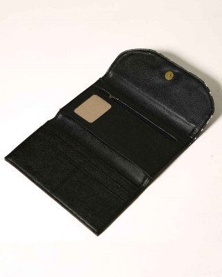 کیف پول نقاب دار