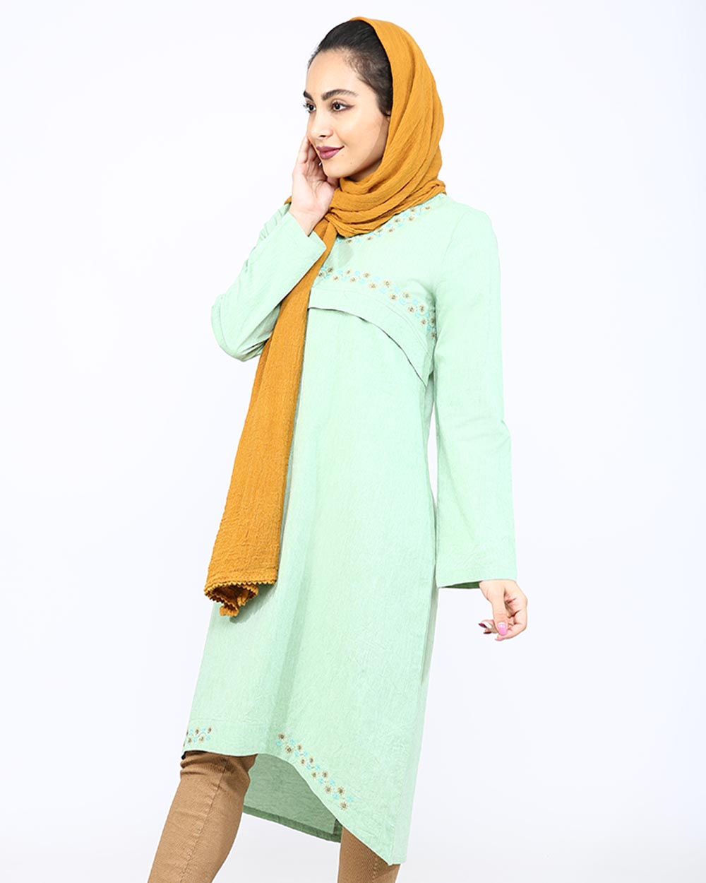 مانتو ماهان