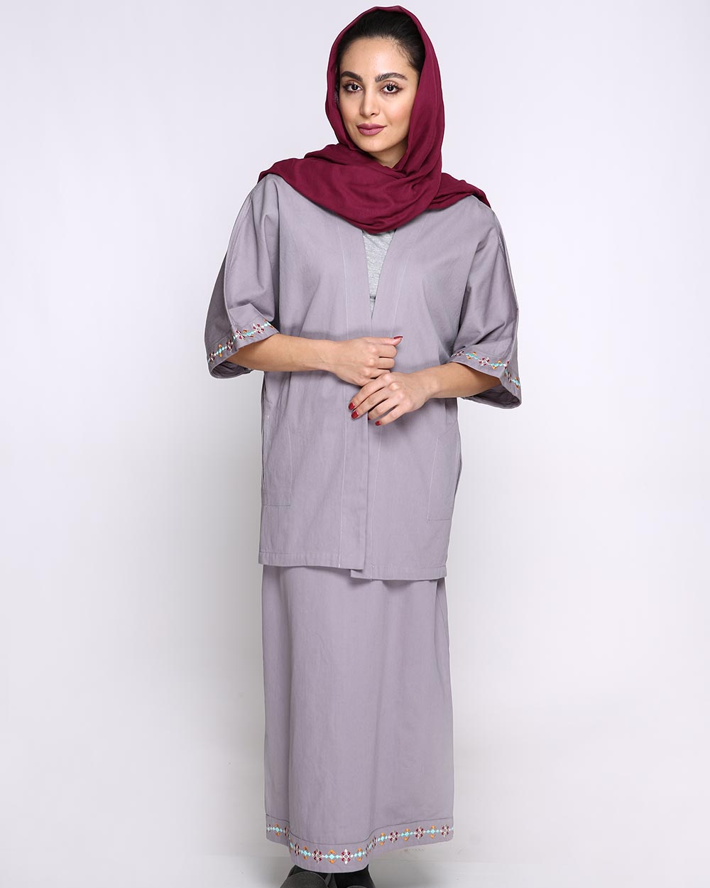 عبا دامن ژاله