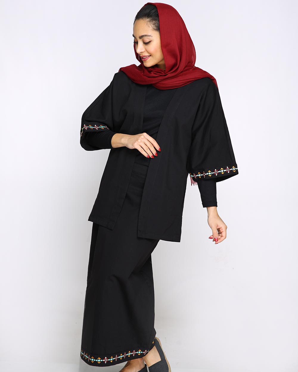 عبا دامن ژاله