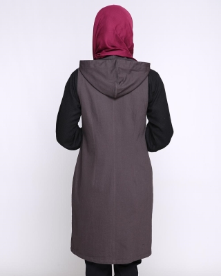 جلیقه کلاهدار ساناز