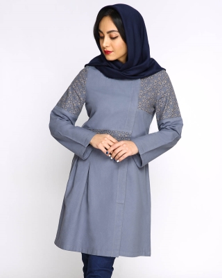 مانتو نازلی