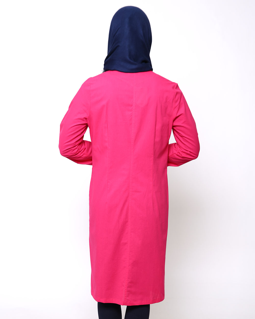 مانتو فروردین