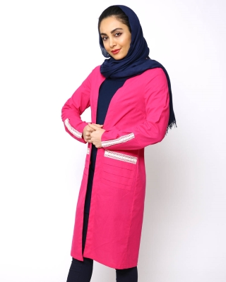 مانتو فروردین