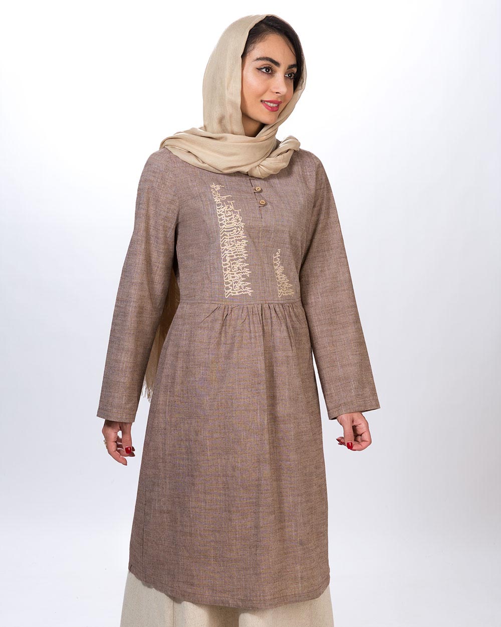 مانتو جلو چین دار