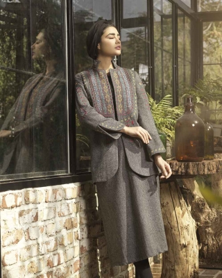 V-کت دامن تمنا