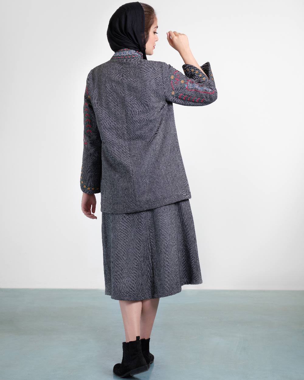 V-کت دامن تمنا