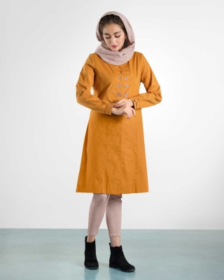 مانتو پرنیا