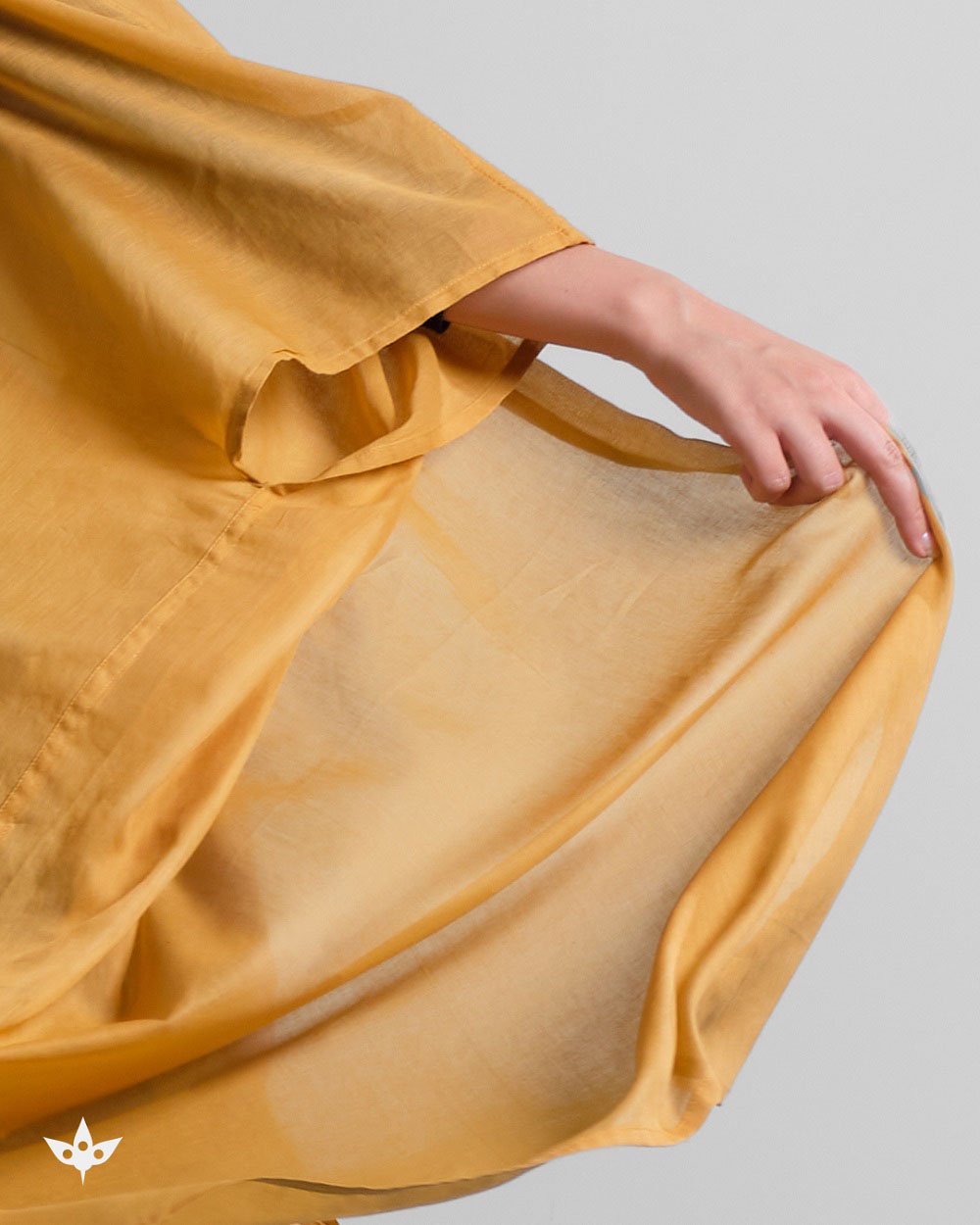 عبا رنگارنگ