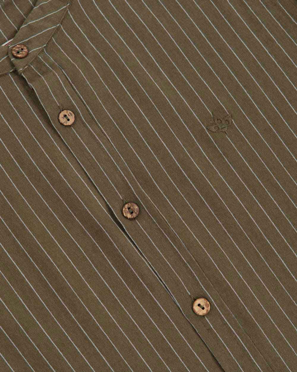 پیراهن دانشور