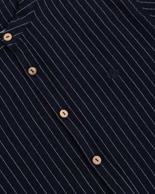 پیراهن دانشور