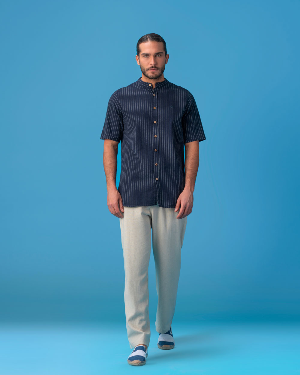 پیراهن دانشور