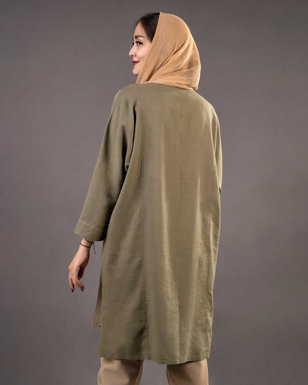 مانتو چکامه