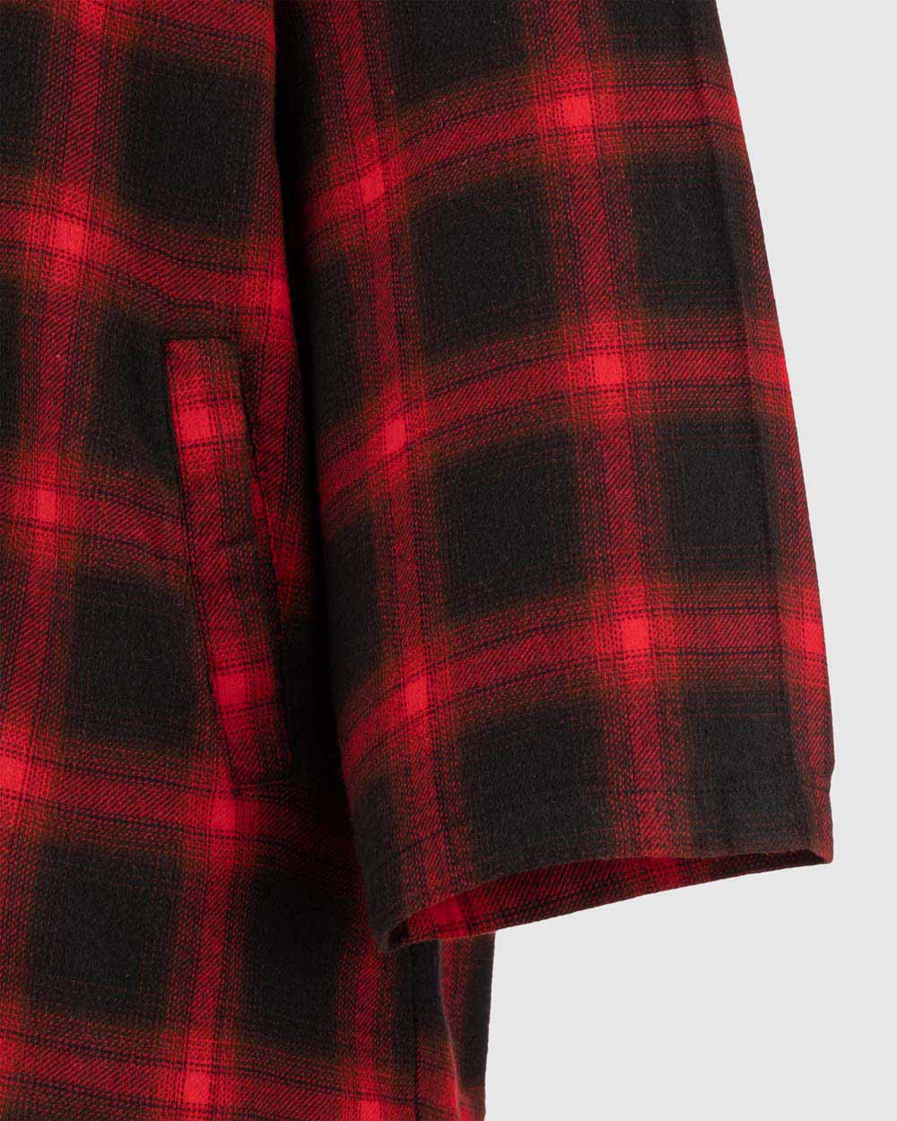 مانتو لاوین