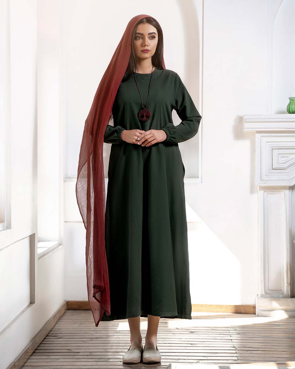 مانتو نیلگون