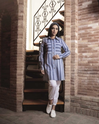 مانتو گیلار