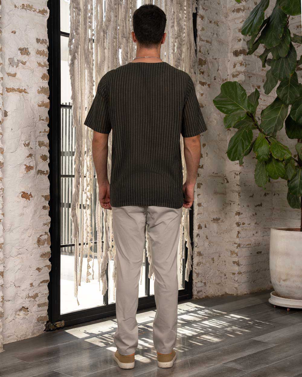 پیراهن وادا