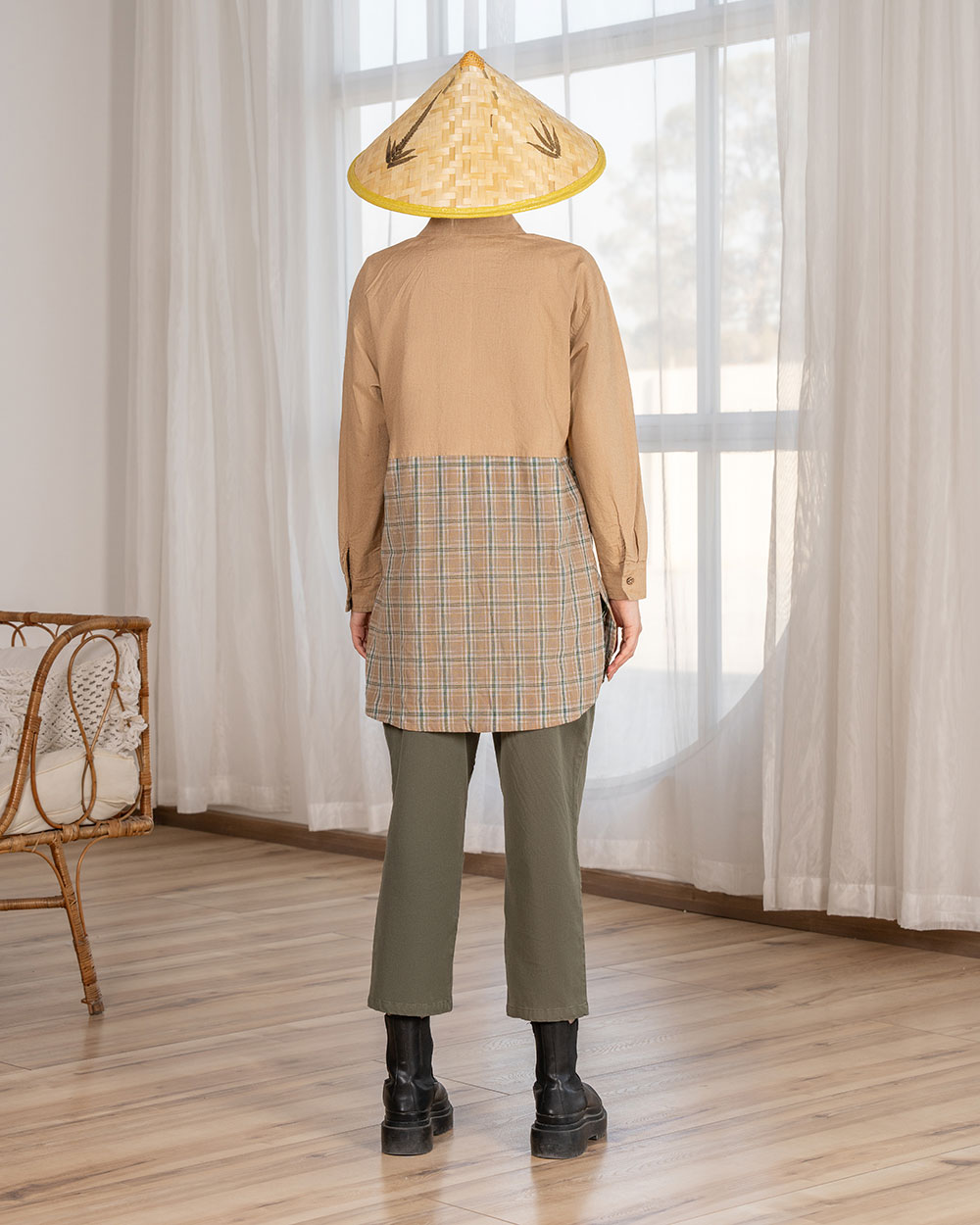 مانتو آنوشا