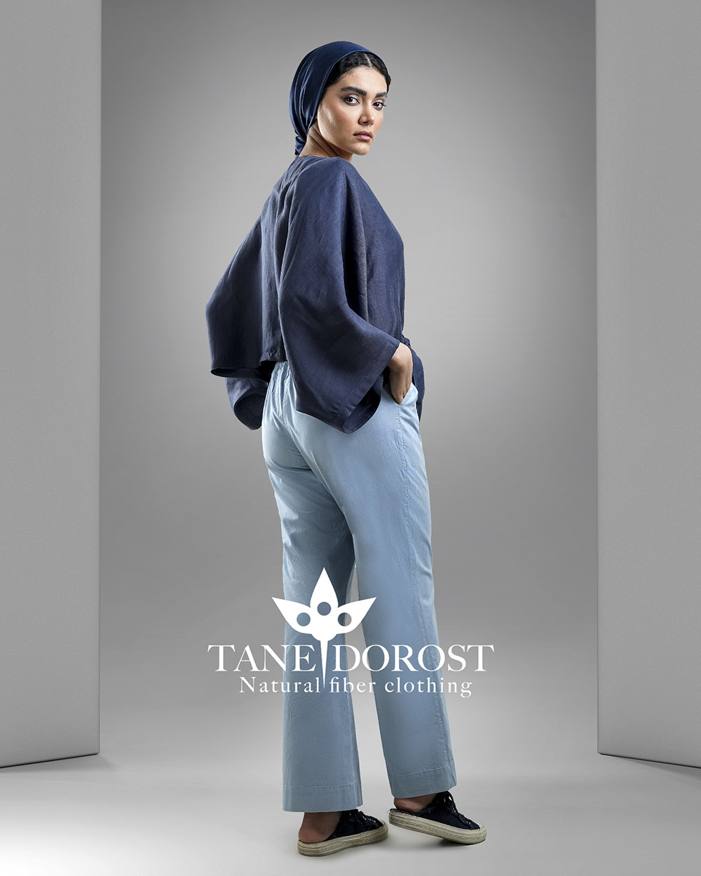 بلوز ماندانا