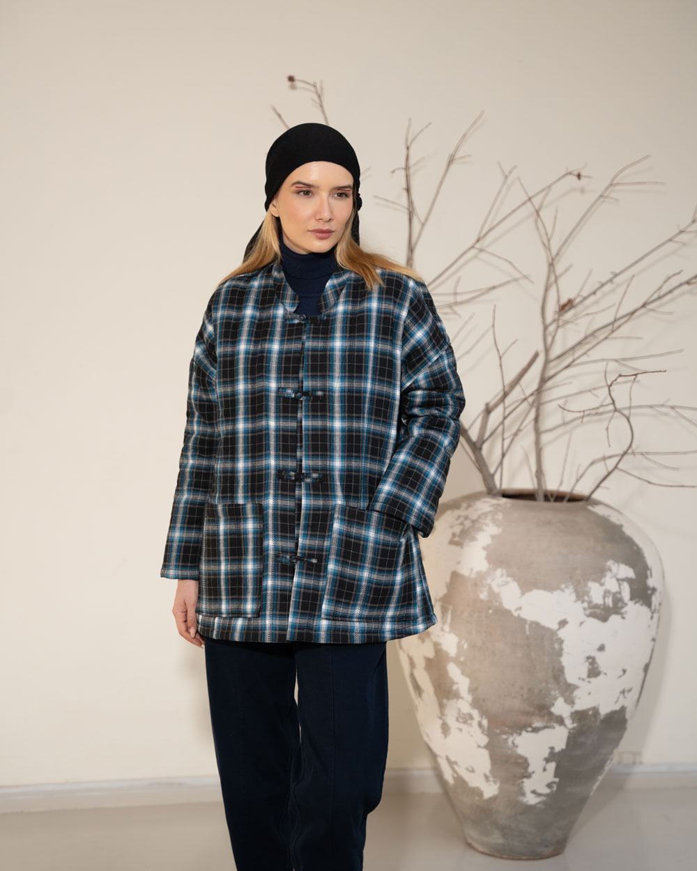 کاپشن گلبرگ خیس