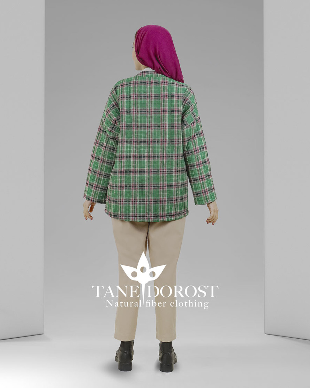 کاپشن گلبرگ خیس