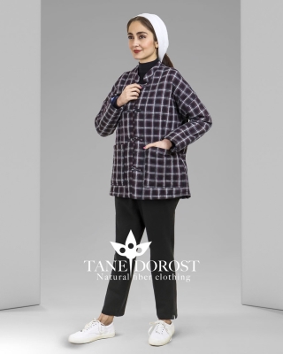 کاپشن گلبرگ خیس