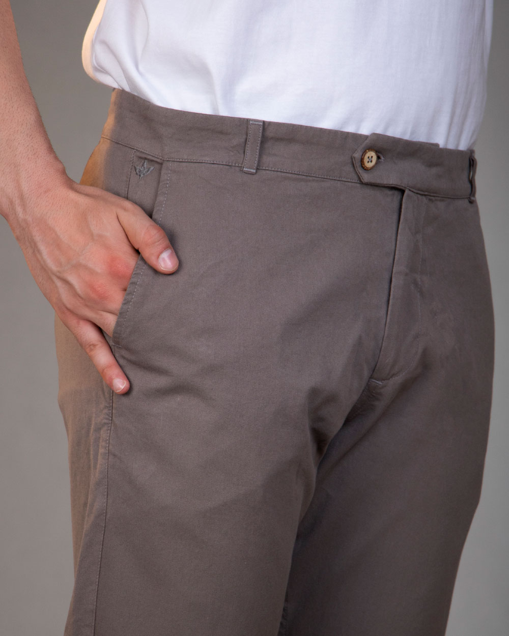 شلوار اوستا