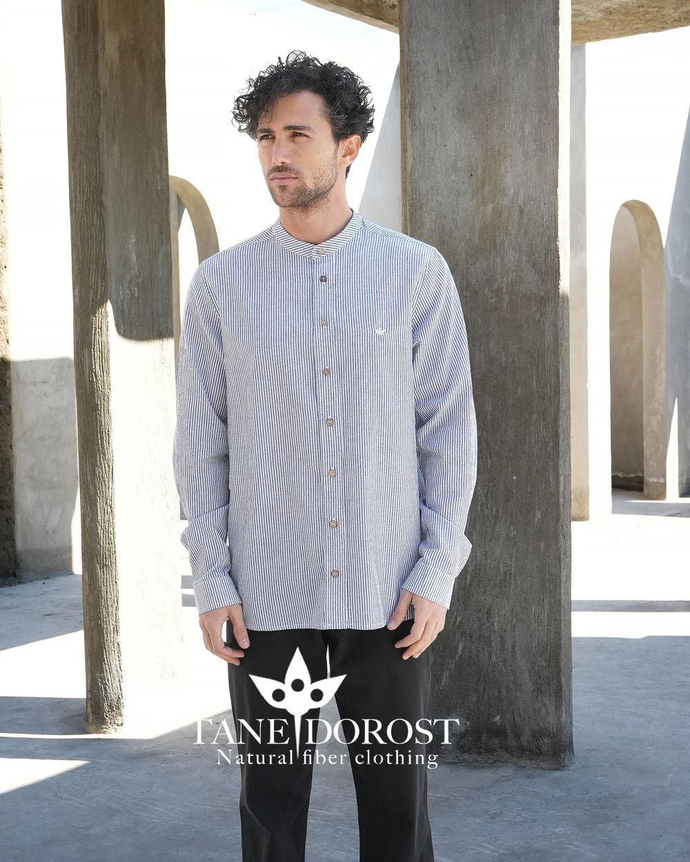 پیراهن دانشور