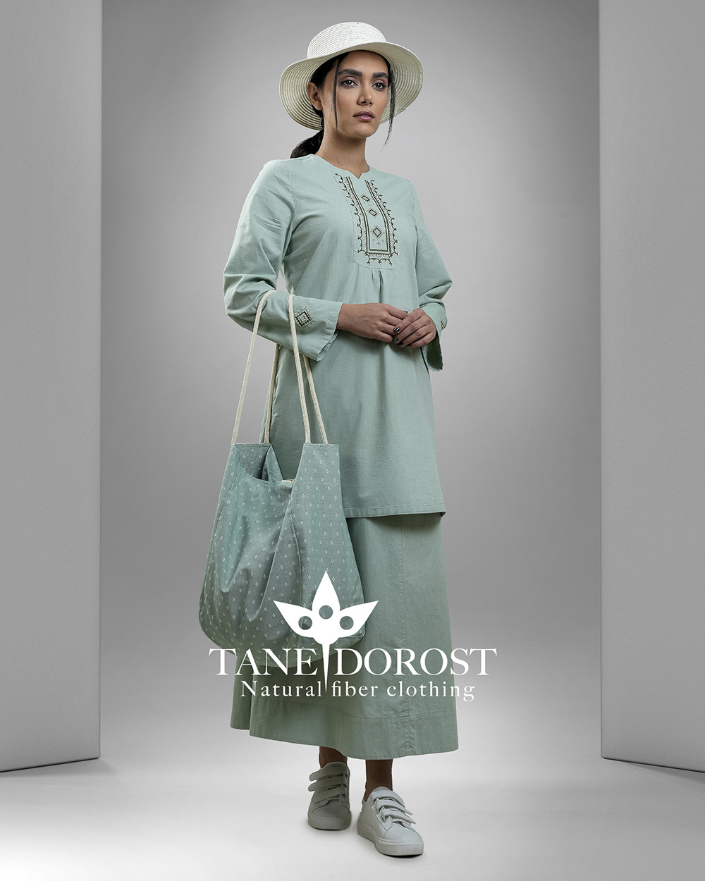 تونیک گل جام